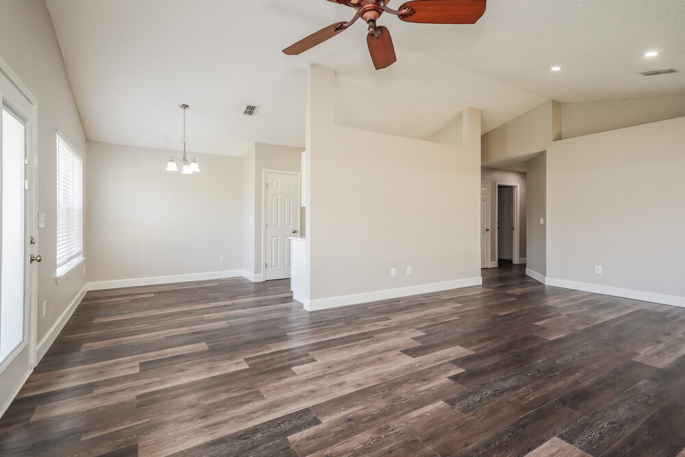 Building Photo - 1641 Sugarpine Drive