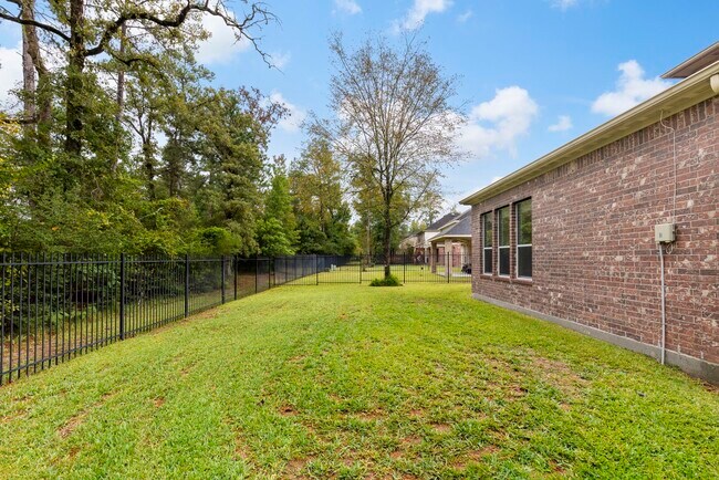 Building Photo - 66 E Heritage Mill Cir
