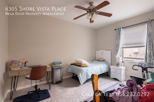 Building Photo - 6305 Shore Vista Pl