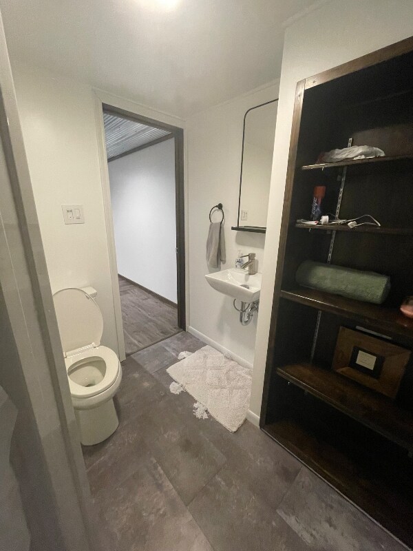 Building Photo - 4305 Doncaster Dr