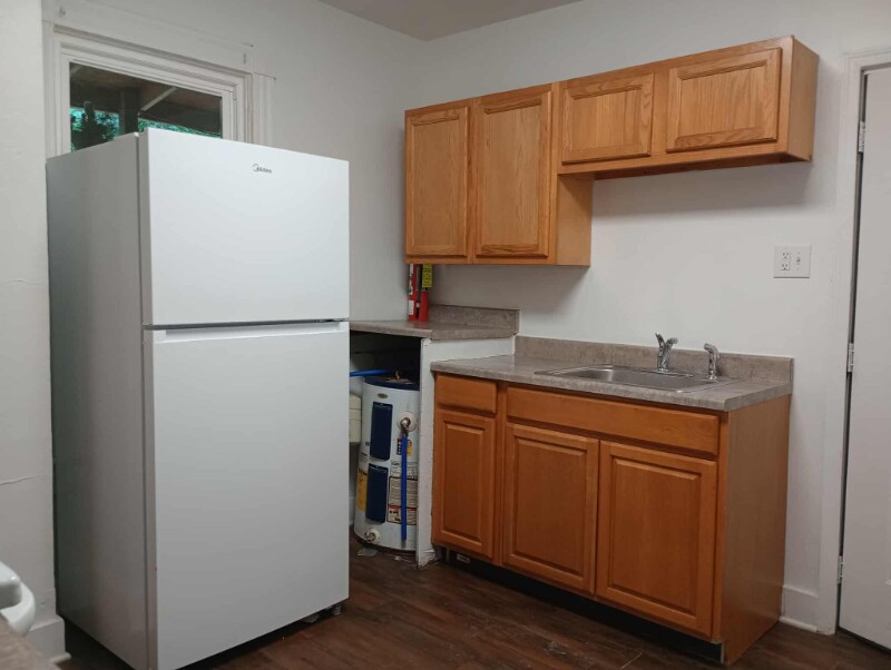 Building Photo - 4 Altamont Terrace