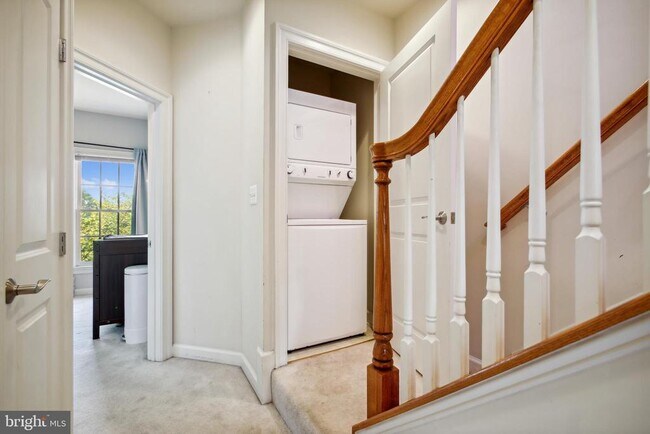 Building Photo - 1703 Potomac Greens Dr