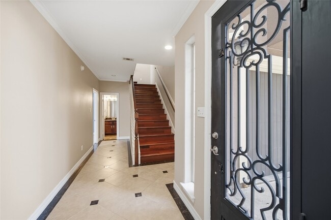 Building Photo - 1316 Cleburne St