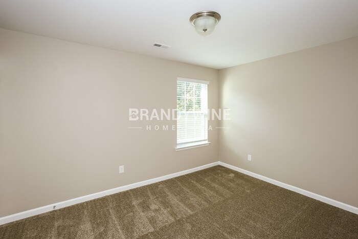 Building Photo - 6825 Pennyroyal Wy