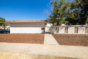 Building Photo - 1313 Ensenada Dr