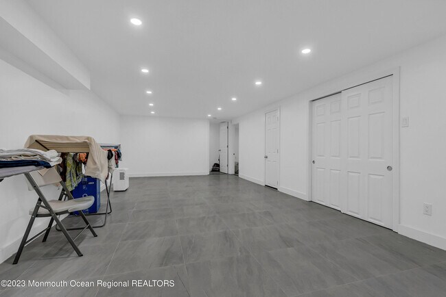 Building Photo - 6 Virginia Terrace