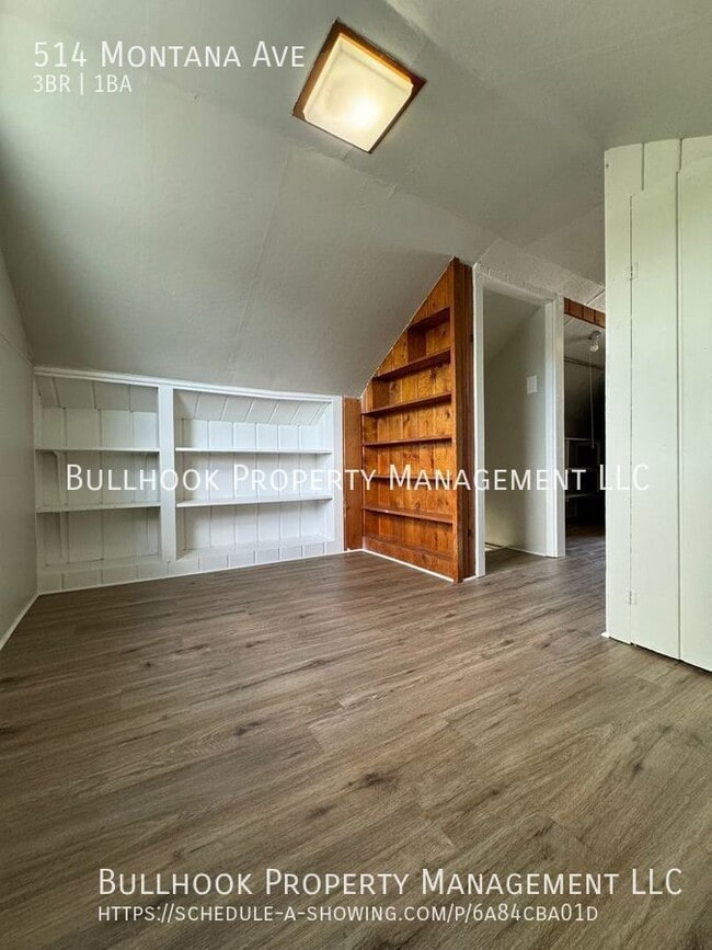 Building Photo - 514 Montana Ave