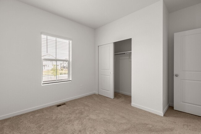 Building Photo - 6155 Drum Pl
