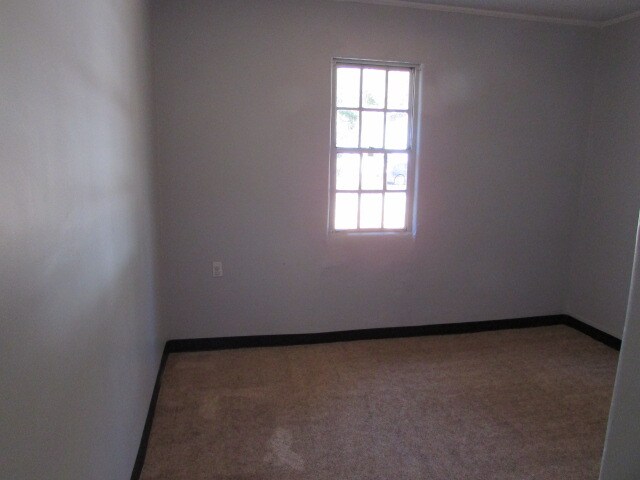 Building Photo - 7 Burgess Ct