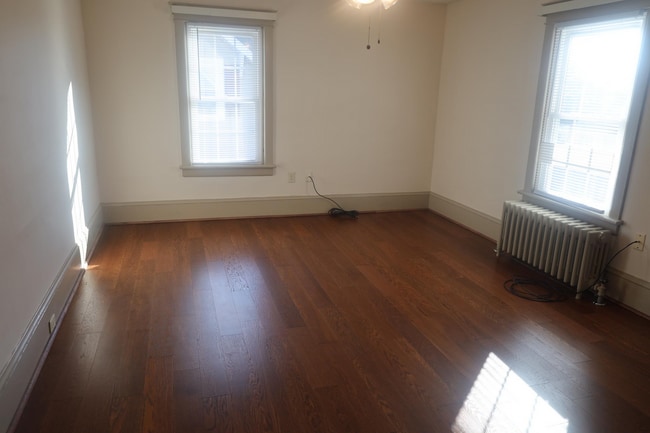 Building Photo - 11026 Roessner Ave