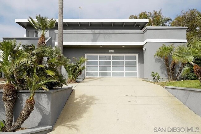 Building Photo - 1647 Haydn Dr