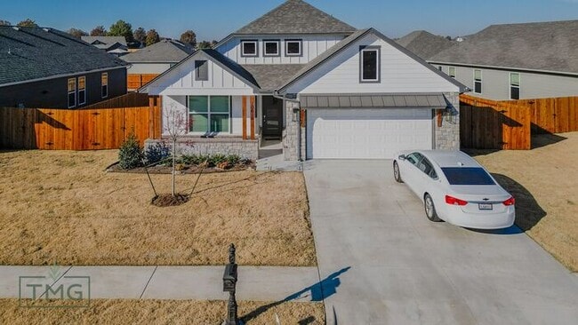 Building Photo - Owasso Dream Home! New Construction! Enclave at Parker Village!