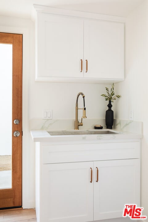 Building Photo - 784 Elmira St