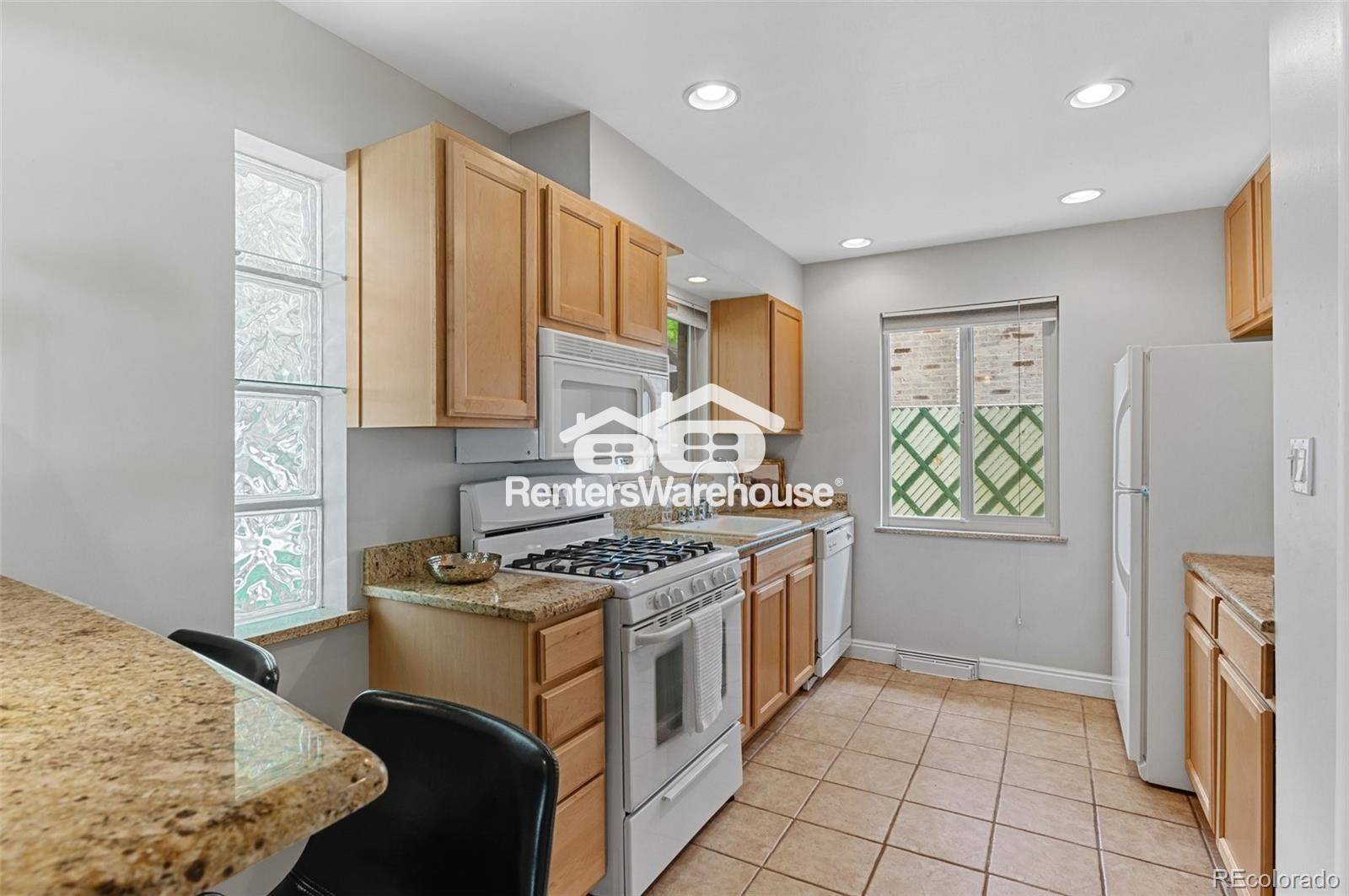 Building Photo - 1915 S Pearl St