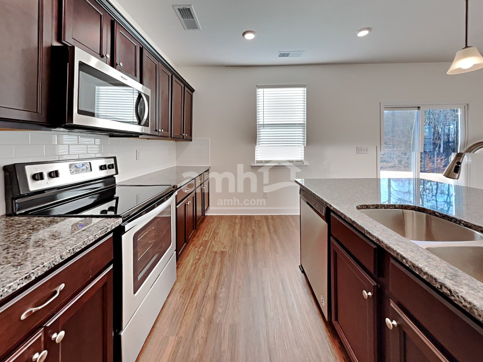 Building Photo - 146 Havenbrook Dr