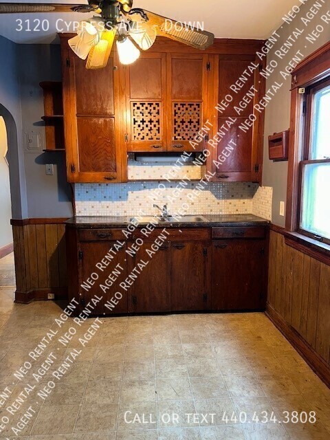 Building Photo - 3120 Cypress Ave