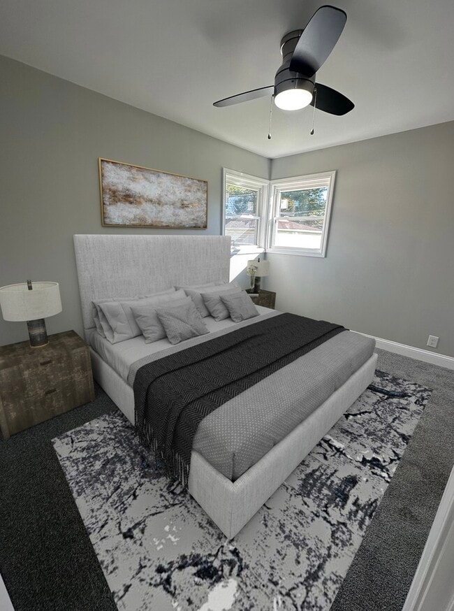 Building Photo - 14451 Sangamon St