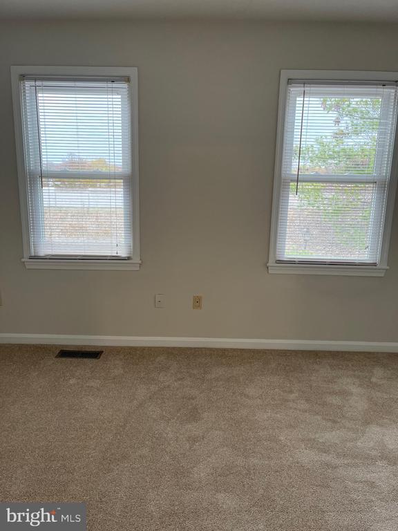 Building Photo - 1533 Oronoco St