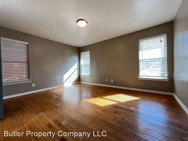 Building Photo - 10263 Casa View Dr