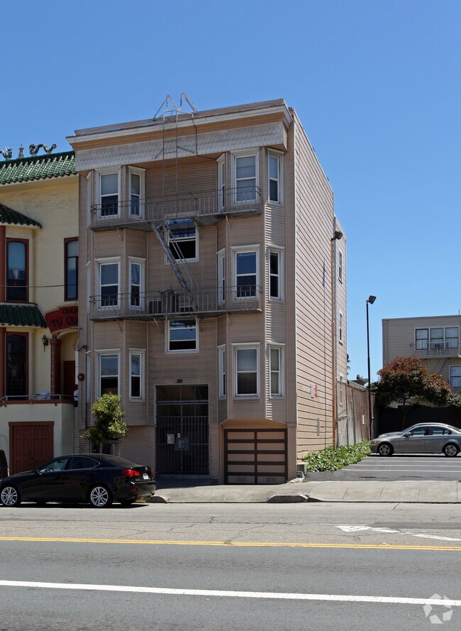 Primary Photo - 249 Duboce Ave