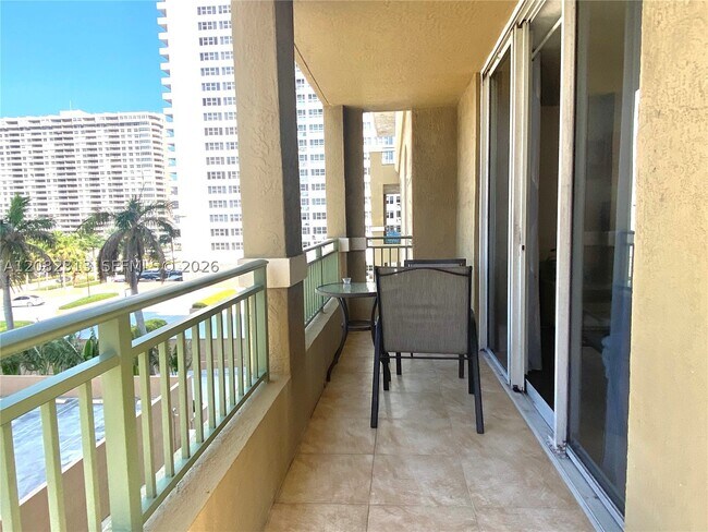 Building Photo - 2080 S Ocean Dr