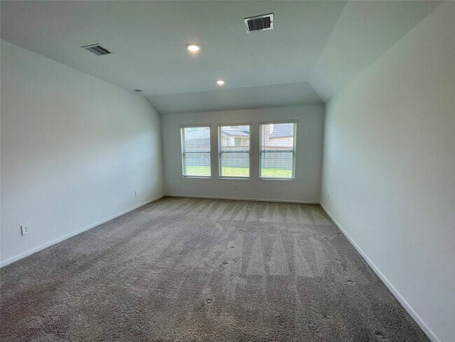 Building Photo - 17202 Coppice Oak Dr