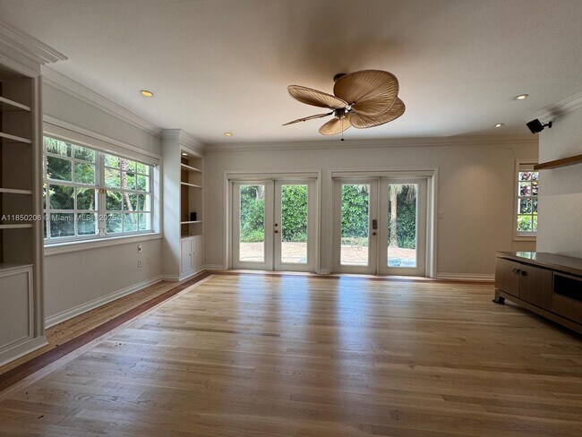 Building Photo - 1512 Certosa Ave