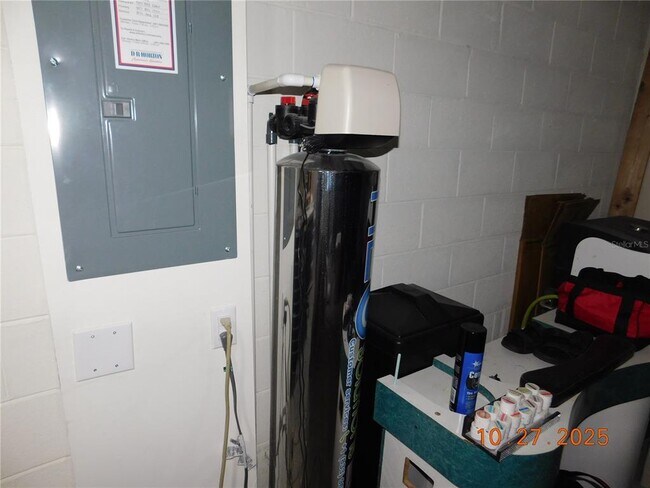 Building Photo - 1587 Candlefire Row