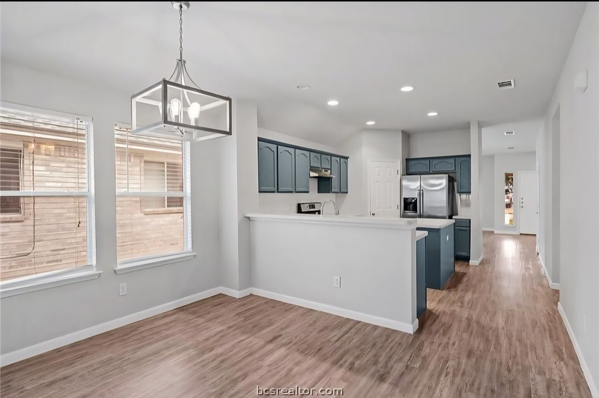 Building Photo - 4318 Spring Garden Dr