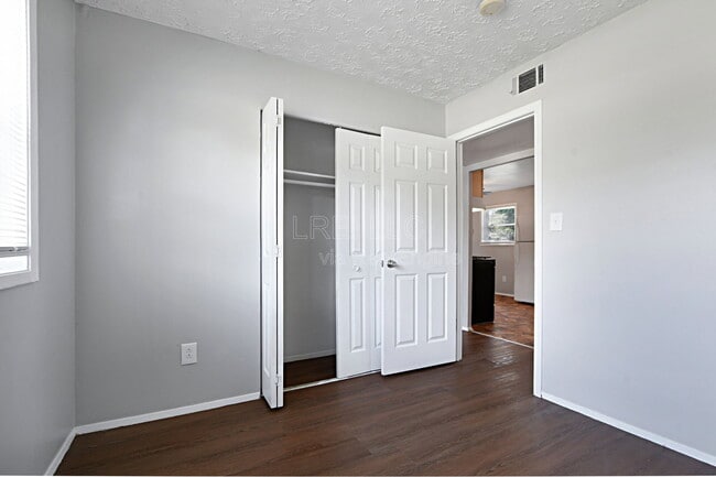 Building Photo - 8602 Gary Wy