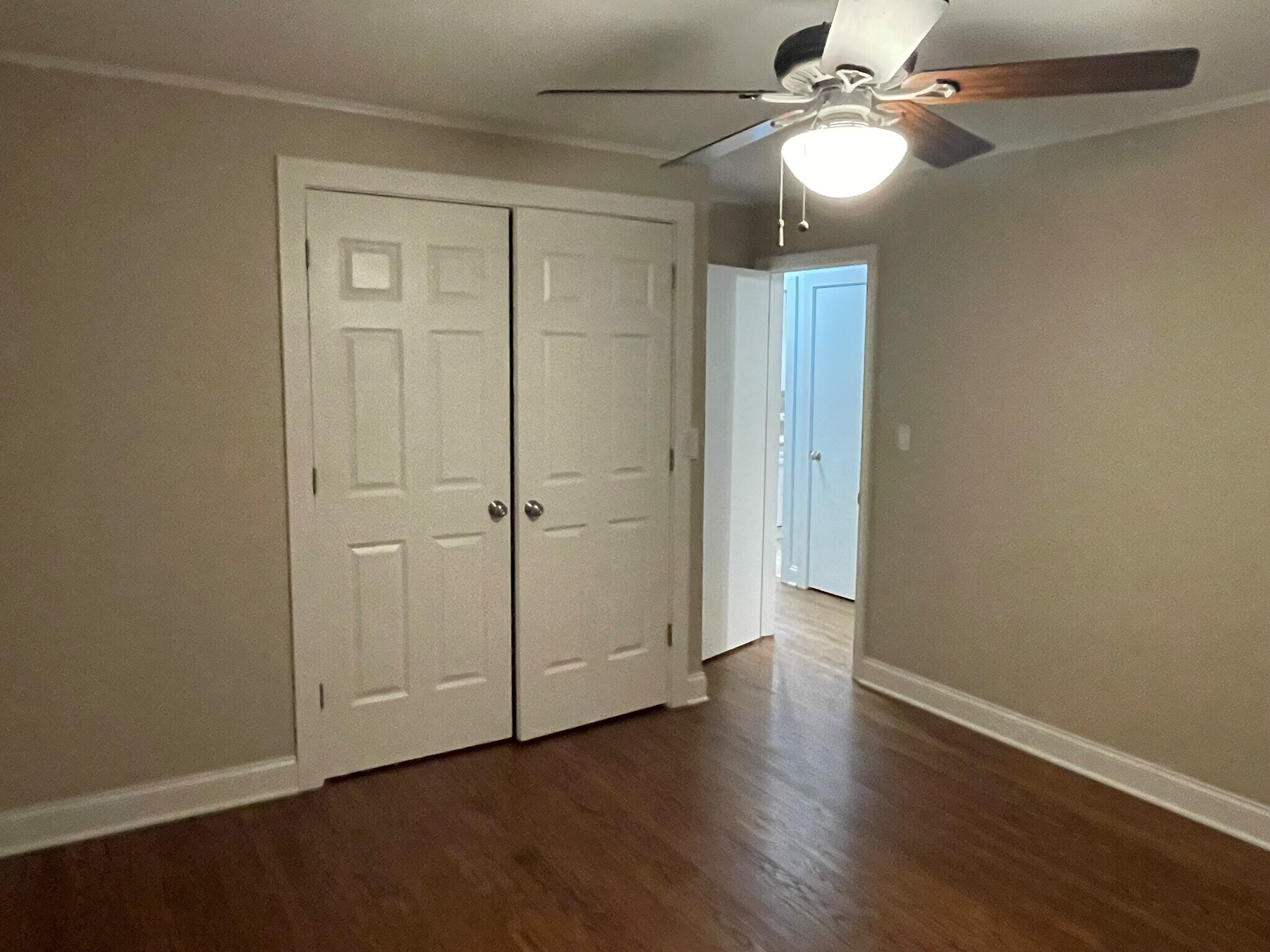 Building Photo - 111 S Lorraine Rd