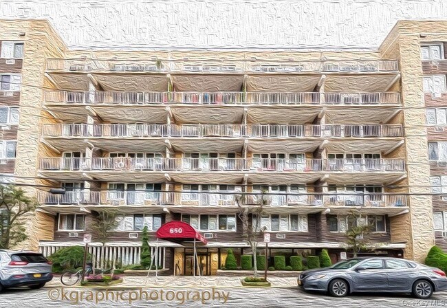 Building Photo - 650 Shore Rd