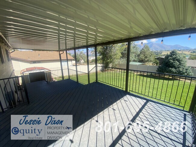 Building Photo - 5136 1250 W