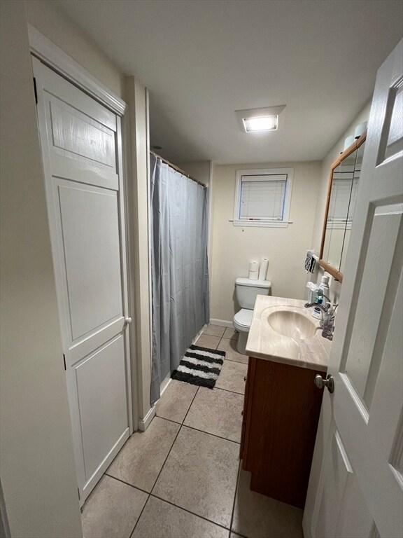 Building Photo - 36 Hunting St