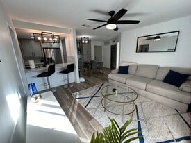 Building Photo - 3078 Broadway