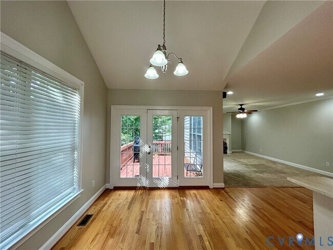 Building Photo - 4700 Jaydee Dr