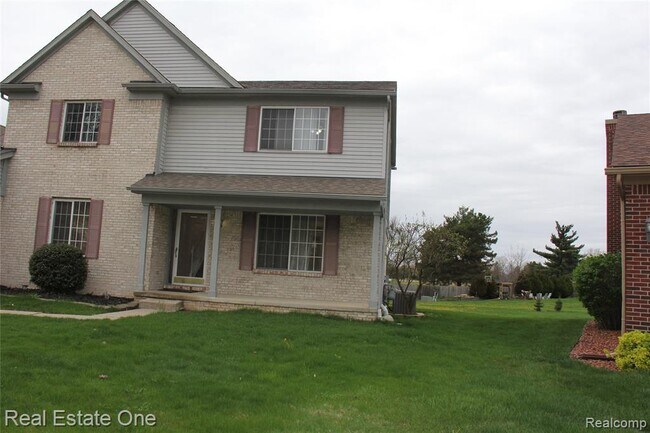 Building Photo - 40690 Bluesprings Ct