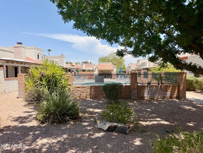Building Photo - 5147 N 76th Pl