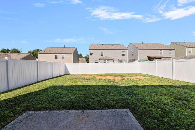 Building Photo - 1124 Tay Sta