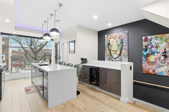 Building Photo - 5228 Dresden Wy