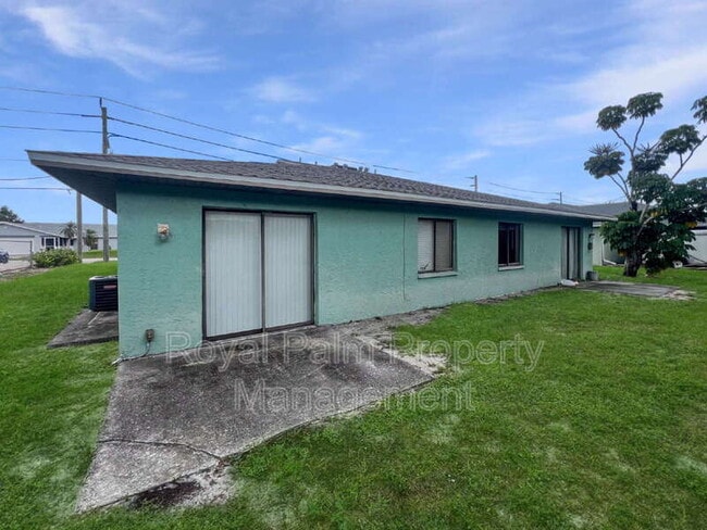 Building Photo - 17586 Cypress Point Rd