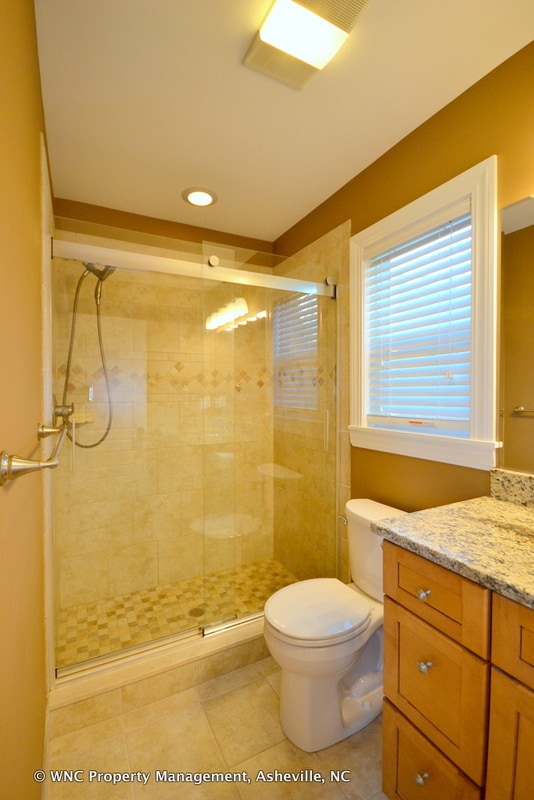 Building Photo - 17 Morris St