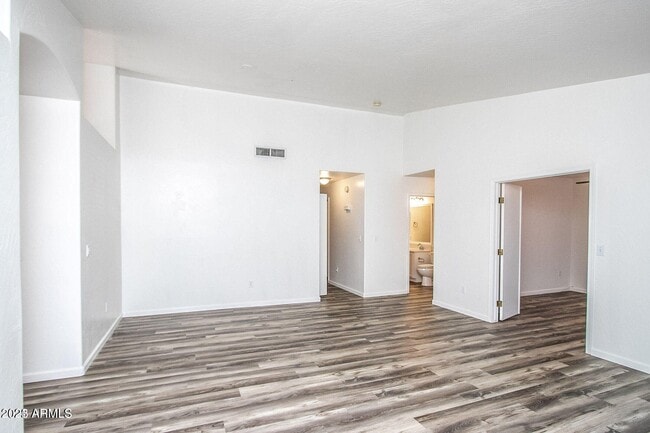 Building Photo - 7549 E Christmas Cholla Dr