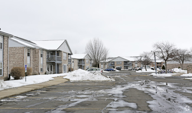 Building Photo - Canterbury House and Canterbury Woods