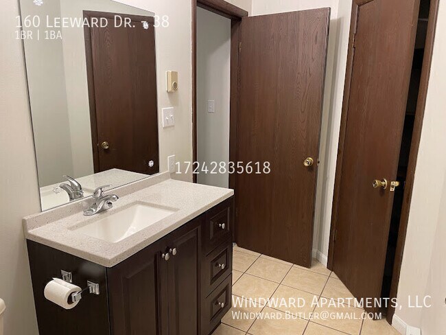 Building Photo - 160 Leeward Dr
