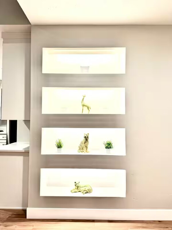 Building Photo - 12100 W Hollandale Dr