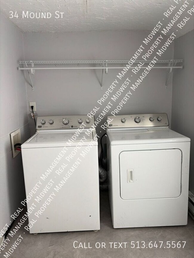 Building Photo - 34 Mound St