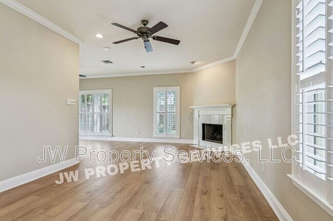 Building Photo - 3412 White St