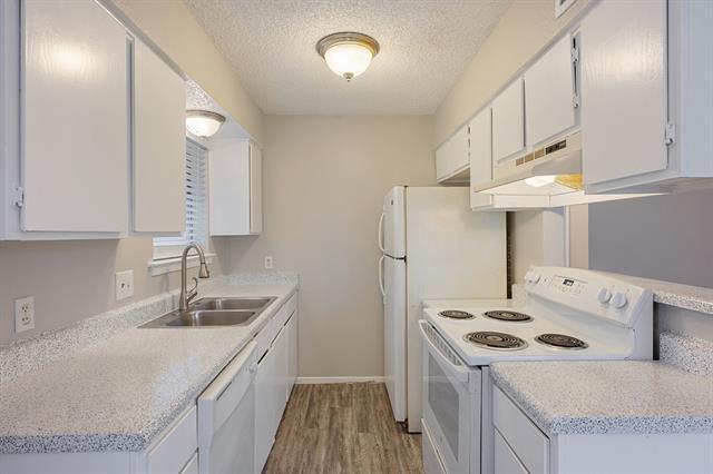 Building Photo - 7450 Ruby Pl