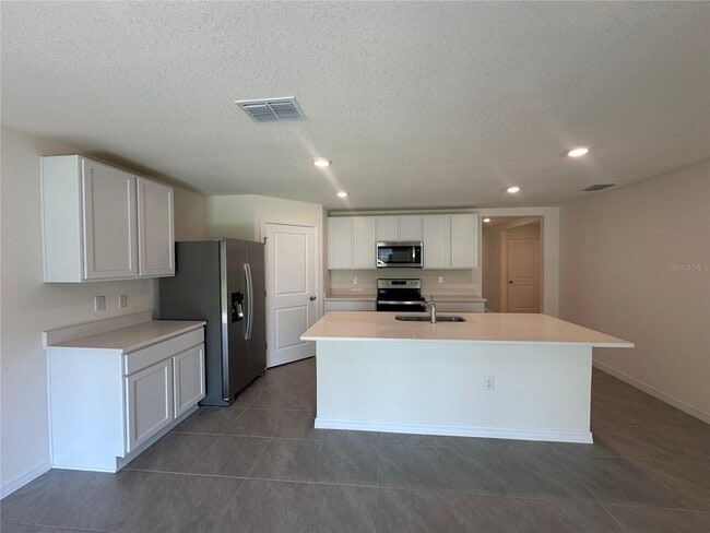 Building Photo - 7798 SW 139th St Rd